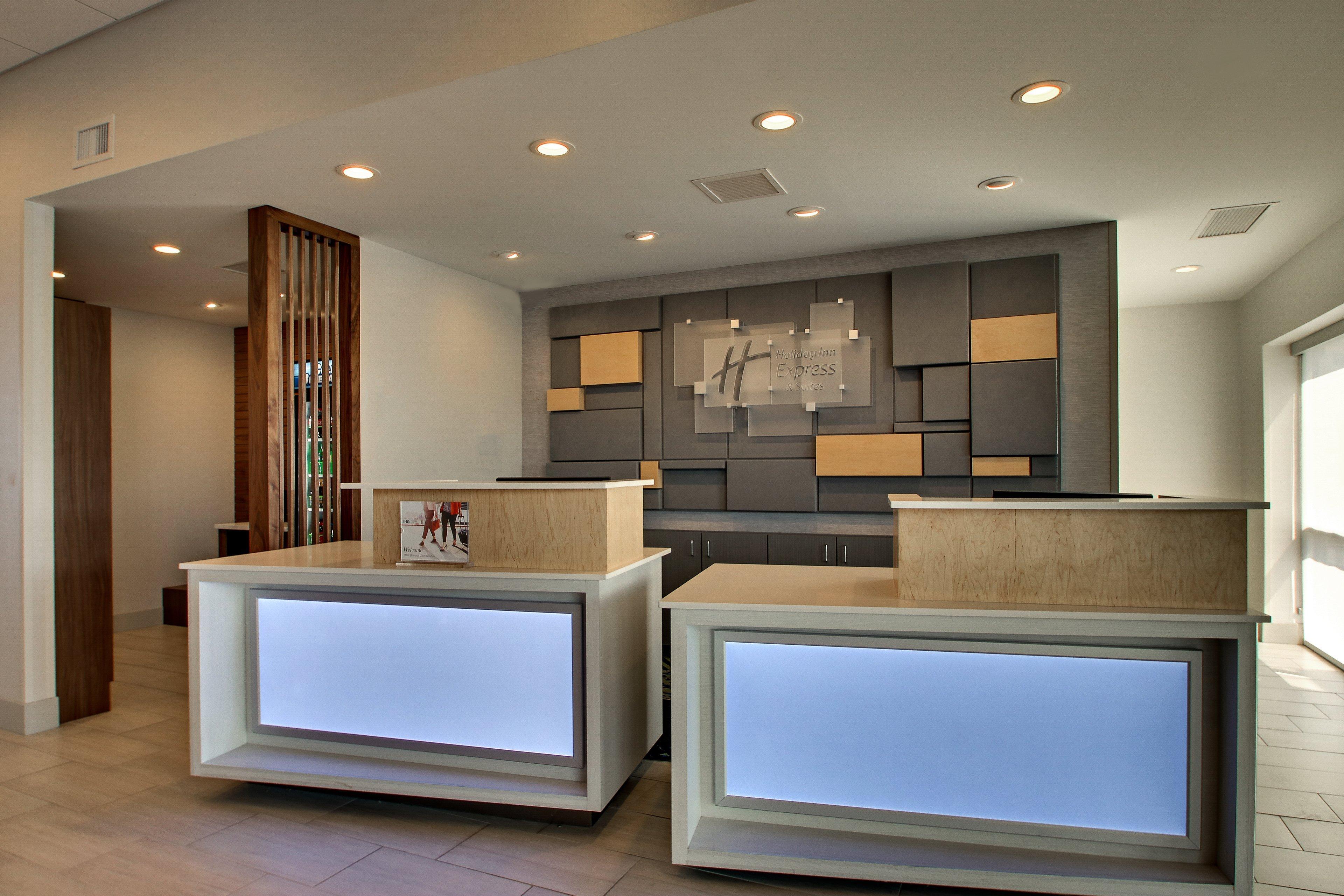 Holiday Inn Express & Suites Findlay North By Ihg Buitenkant foto