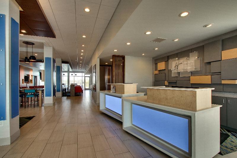 Holiday Inn Express & Suites Findlay North By Ihg Buitenkant foto